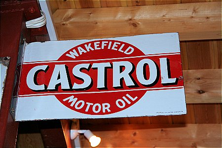 CASTROL RED - click to enlarge